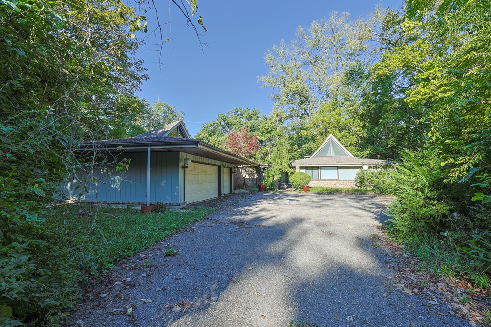 5445 Sherfield Drive — photo