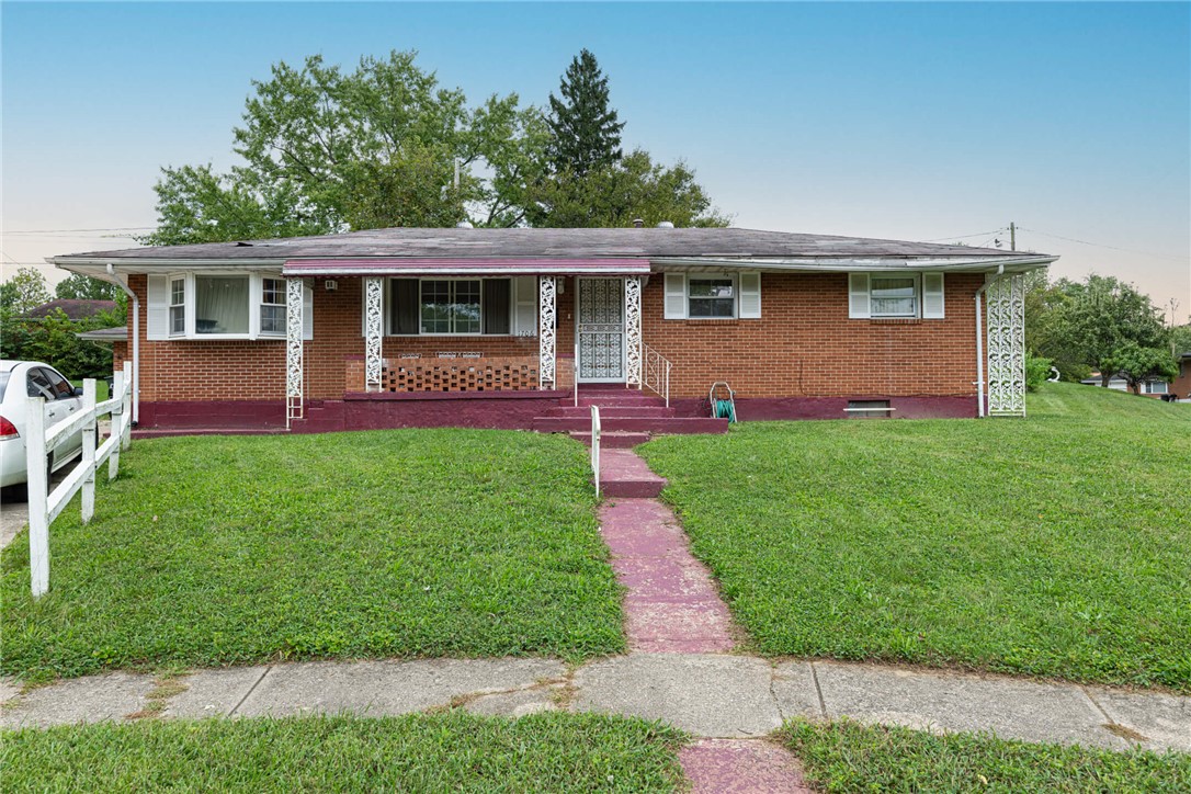 1706 Clovis Court — photo