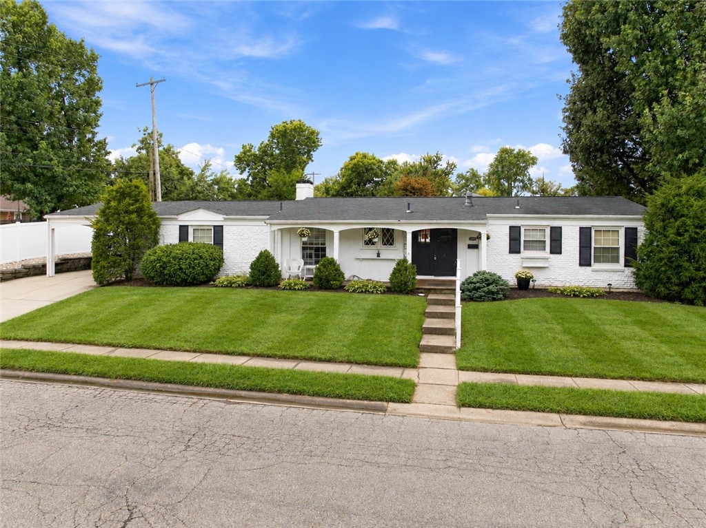 1221 James Road — photo