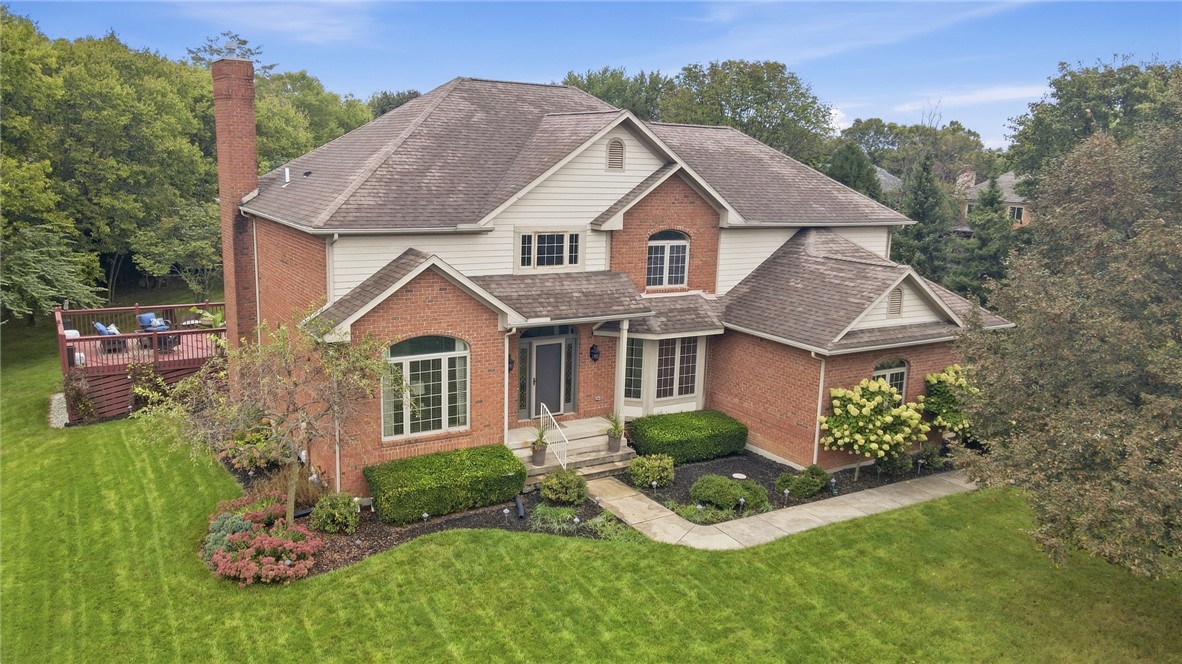 998 Brookwood Drive — photo