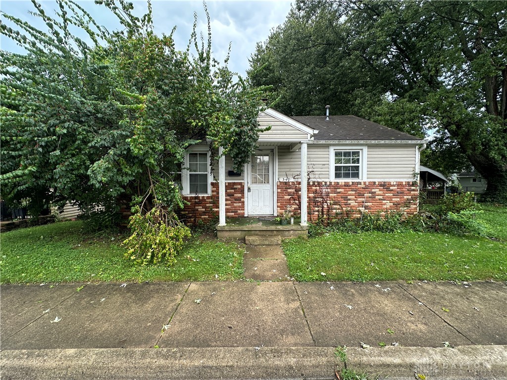 347 Lake Street — photo