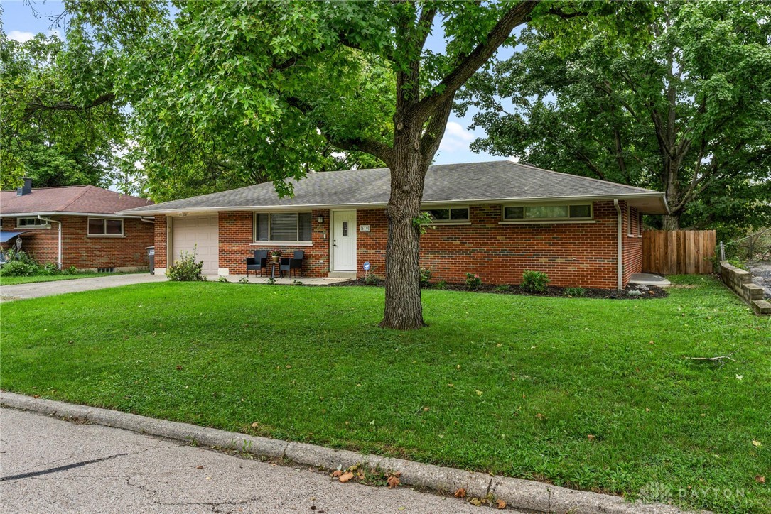 610 Skyview Drive — photo