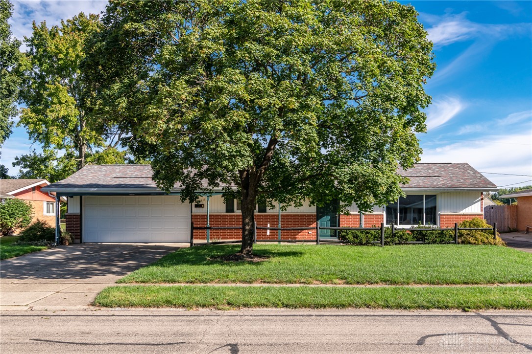 1021 Cottage Court Drive — photo