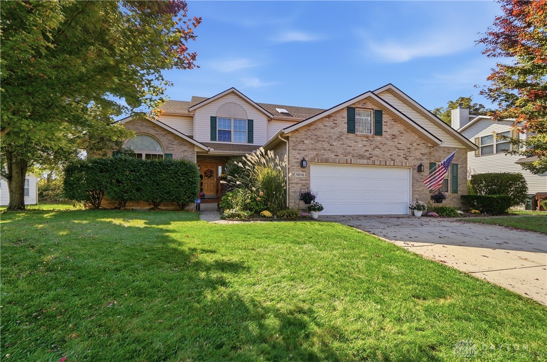 1016 Meadow Thrush Drive — photo