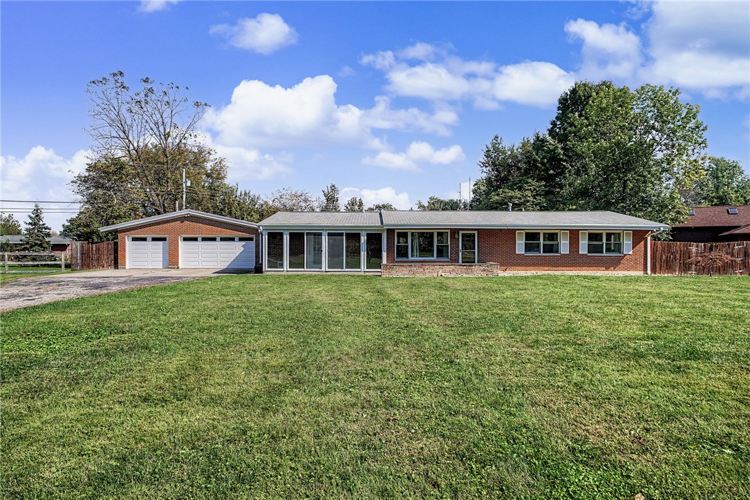 9082 Mary Haynes Drive — photo