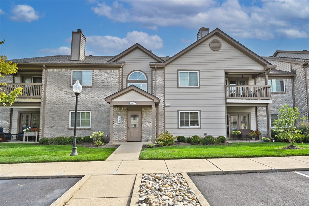 1820 Piper Lane 103 — photo