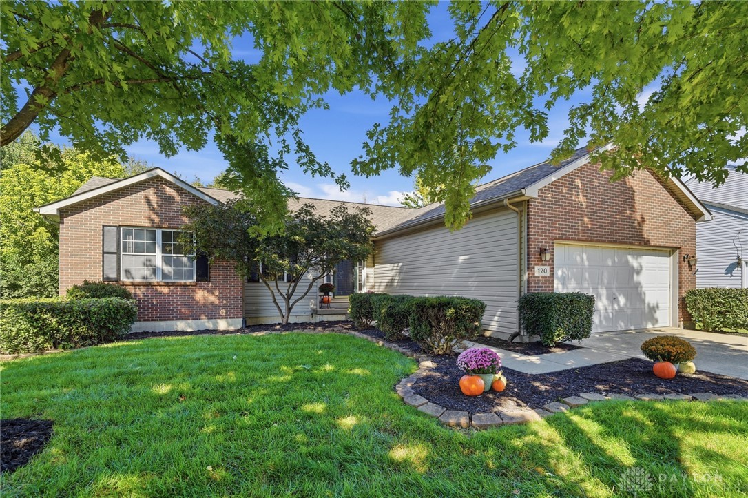 120 Sackett Drive — photo