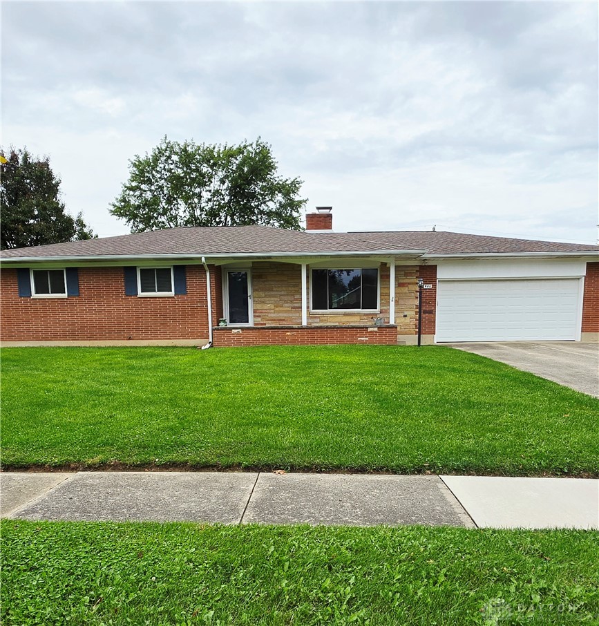 406 E Edgewood Street — photo