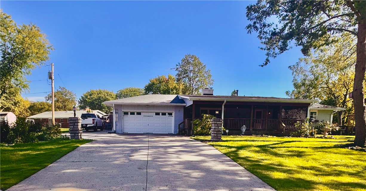 3859 Fernwald Drive — photo