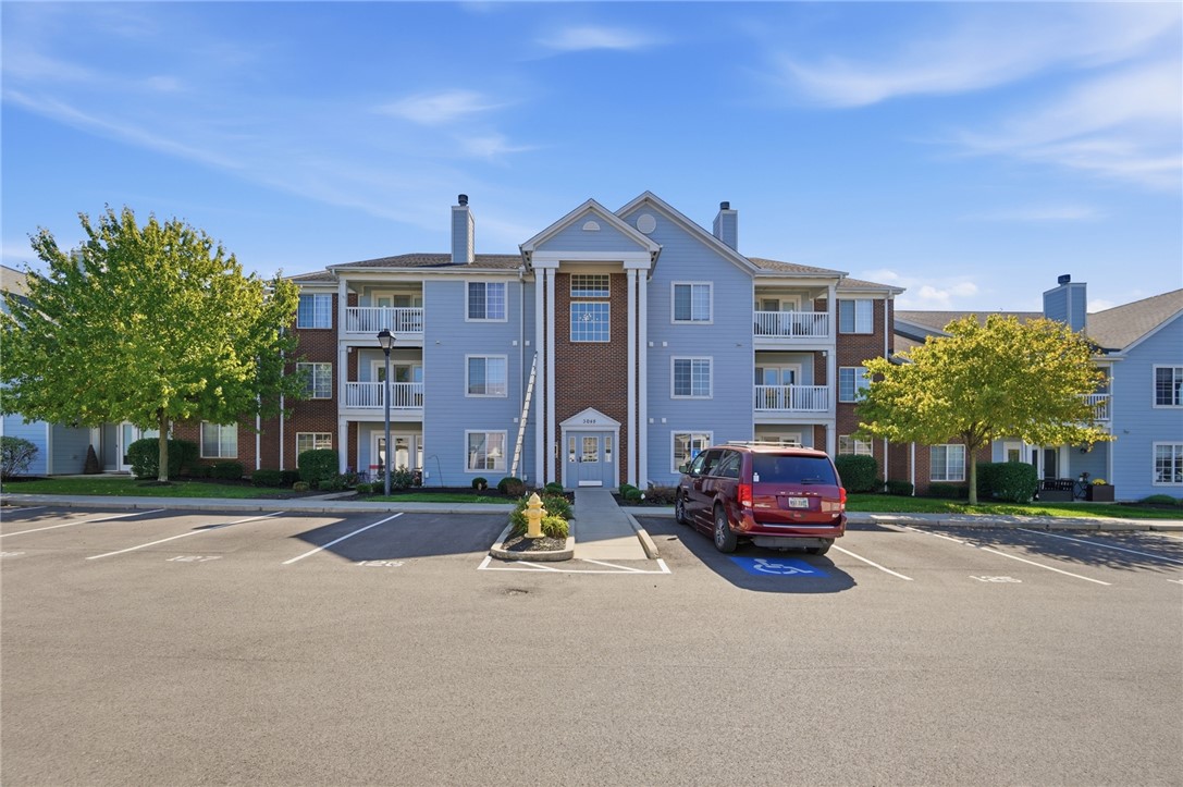 3045 Westminster Drive Unit 207 — photo