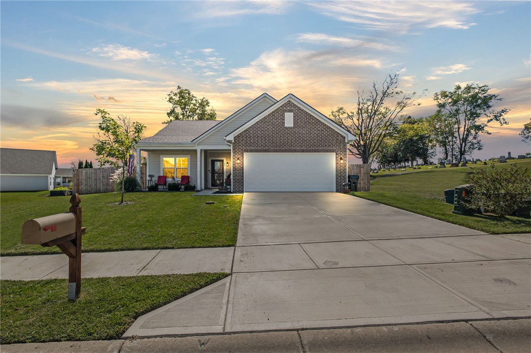 102 Spring Ridge Drive — photo