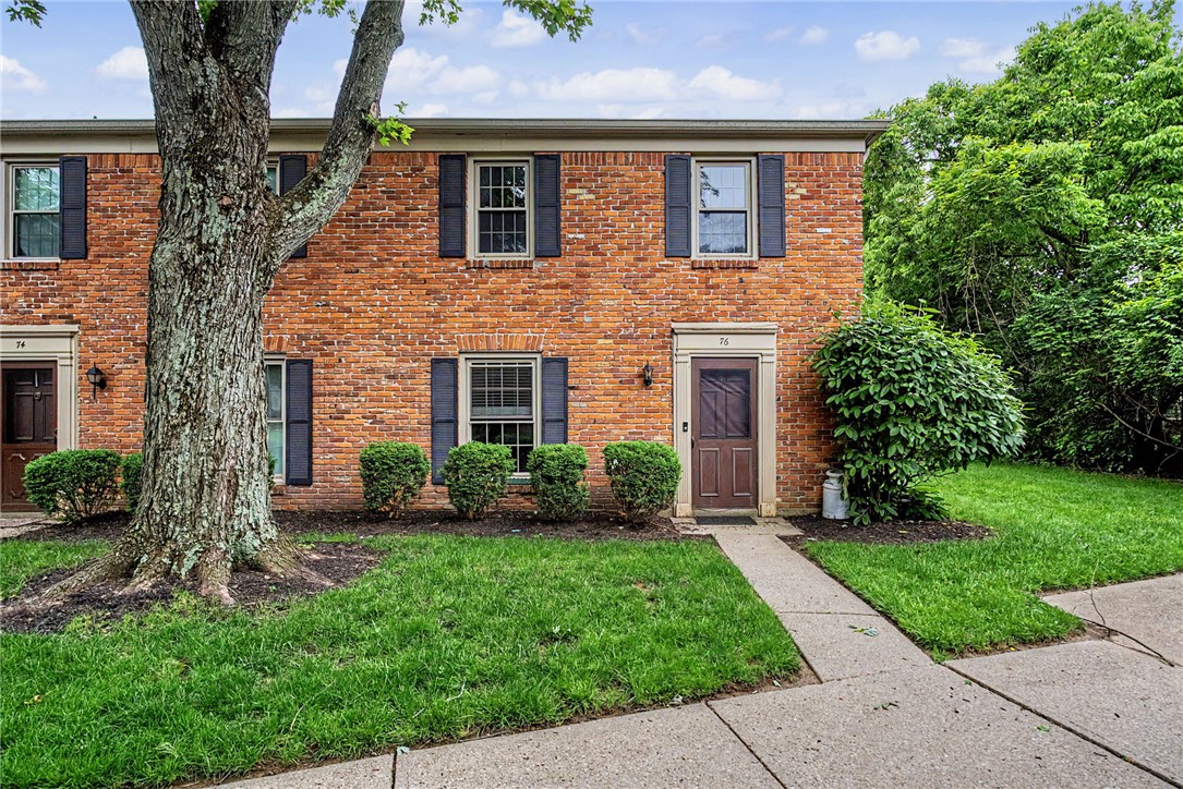 76 Cranston Court Unit 76 — photo