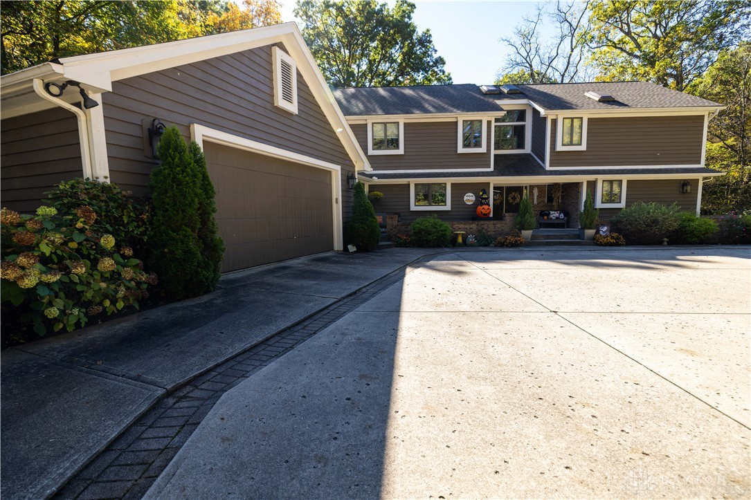 101 Roscommon, Springfield, OH 45503 — photo 3
