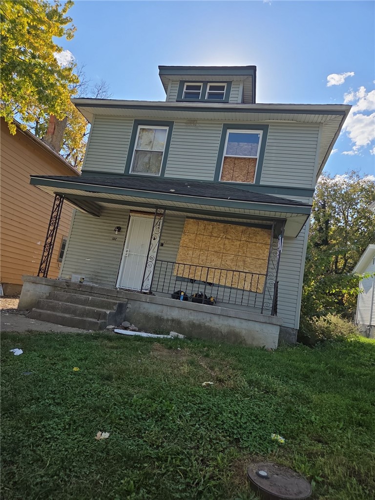 152 E Parkwood Drive — photo