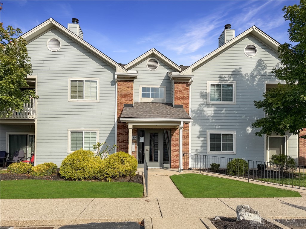 6680 Wareham Court Unit 4 — photo