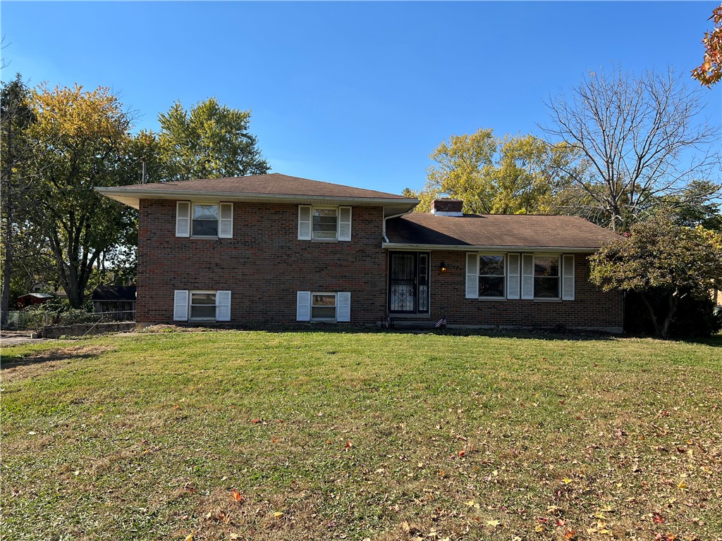 1215 S Heincke Road — photo
