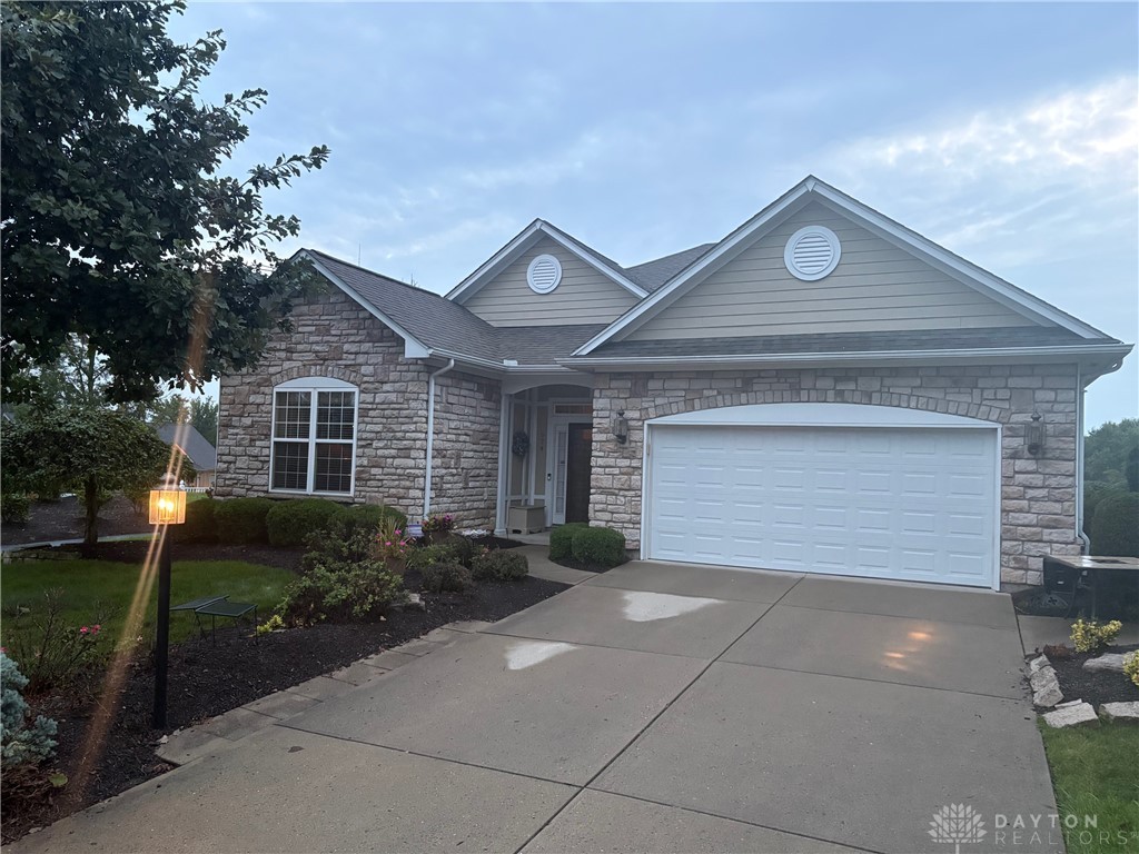 674 Carrick Drive — photo