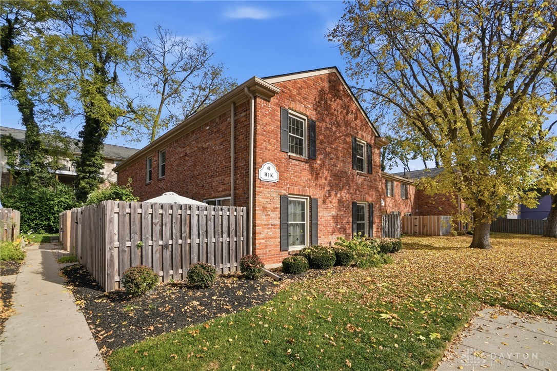 41 Winchester Place Unit K — photo