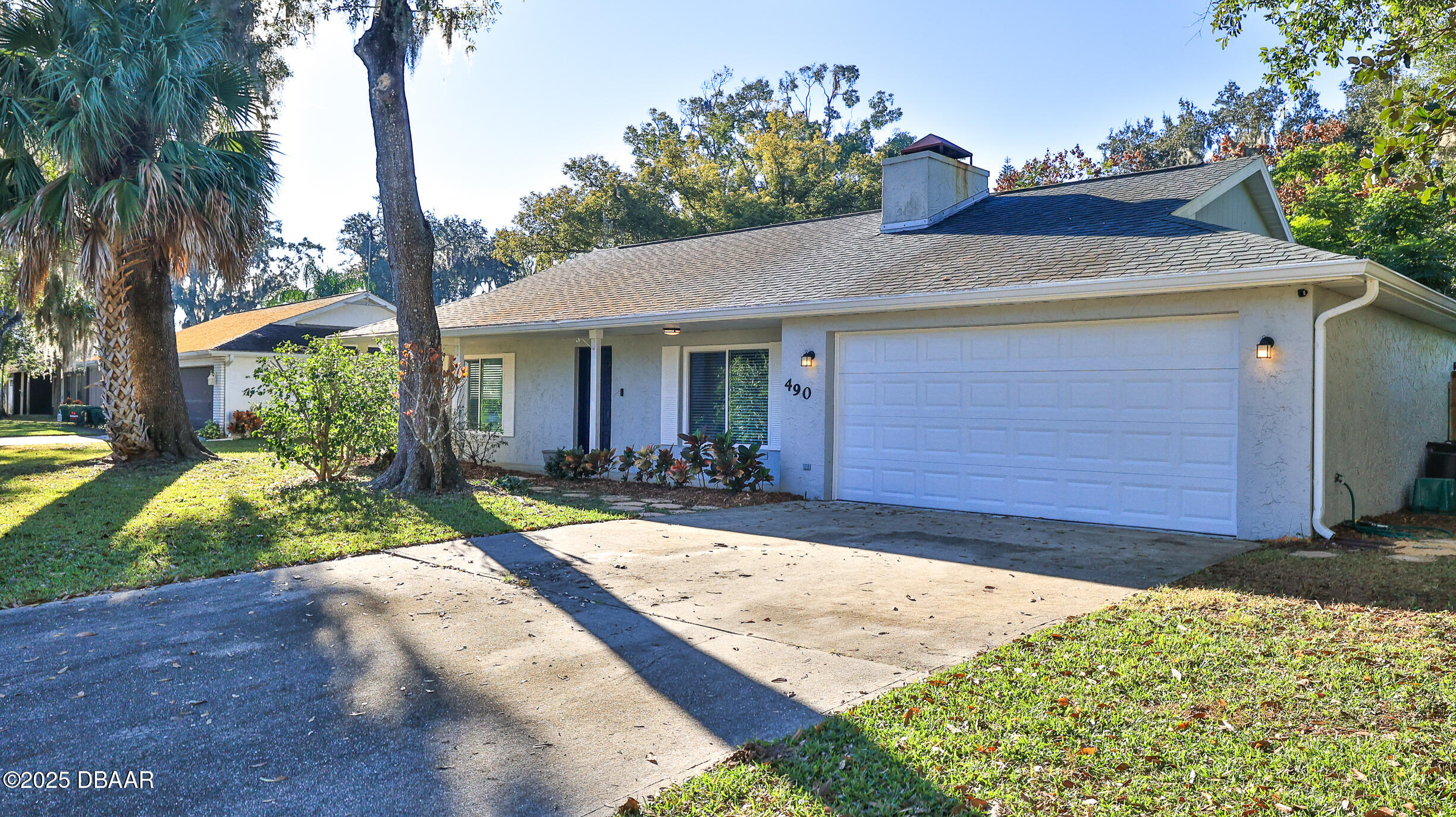 490 Woodstock Drive — photo