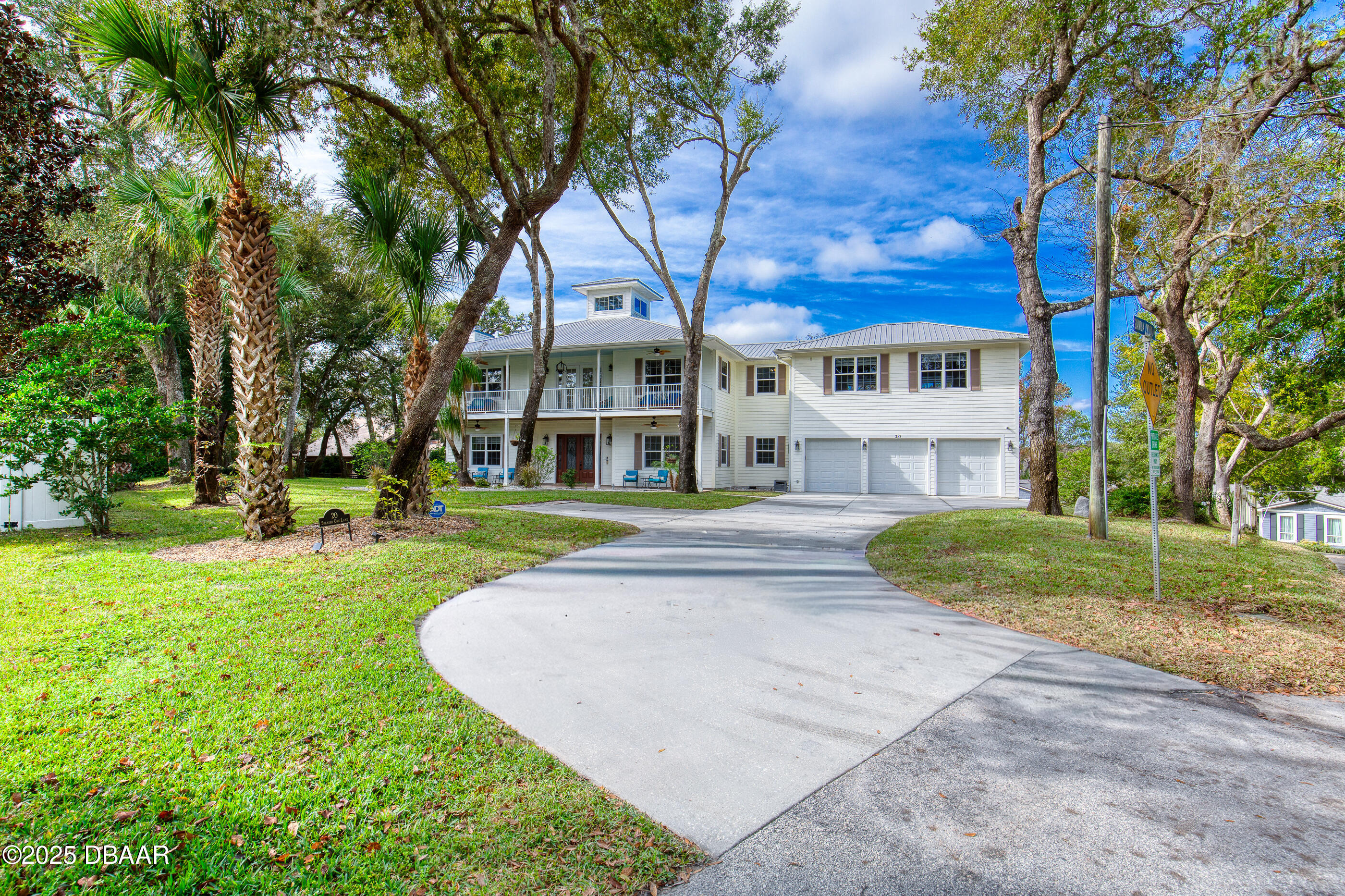 20 Spanish Oak Lane — photo