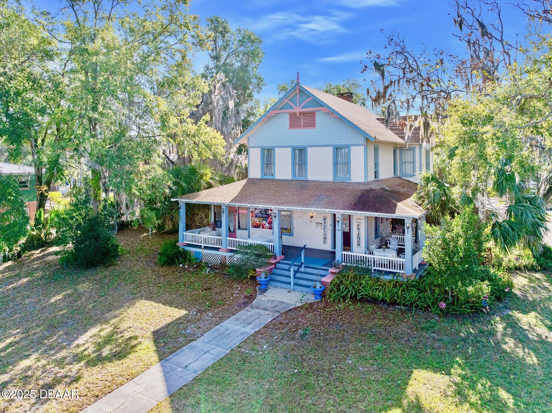 228 W Howry Avenue — photo