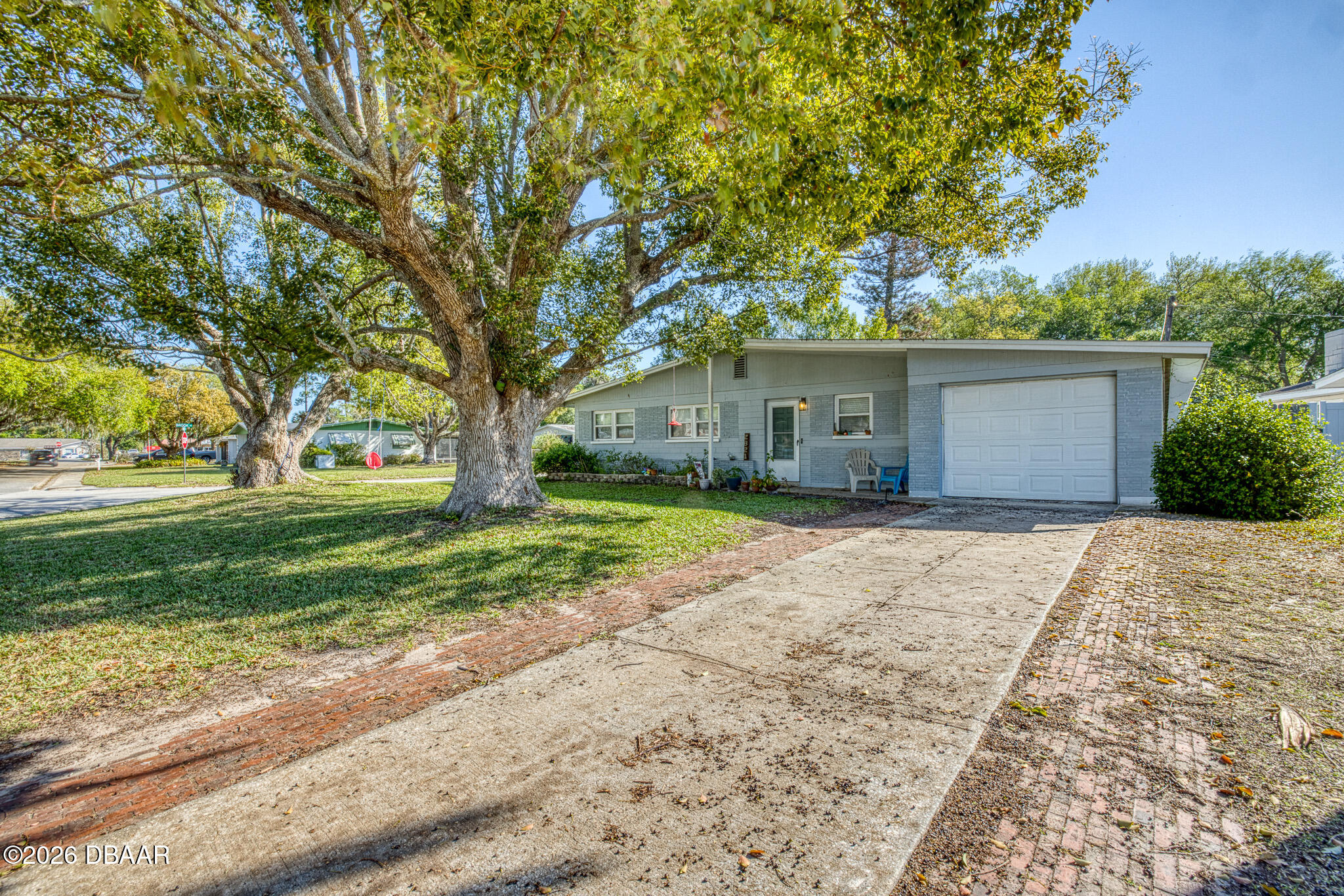 2821 Oak Lea Drive — photo