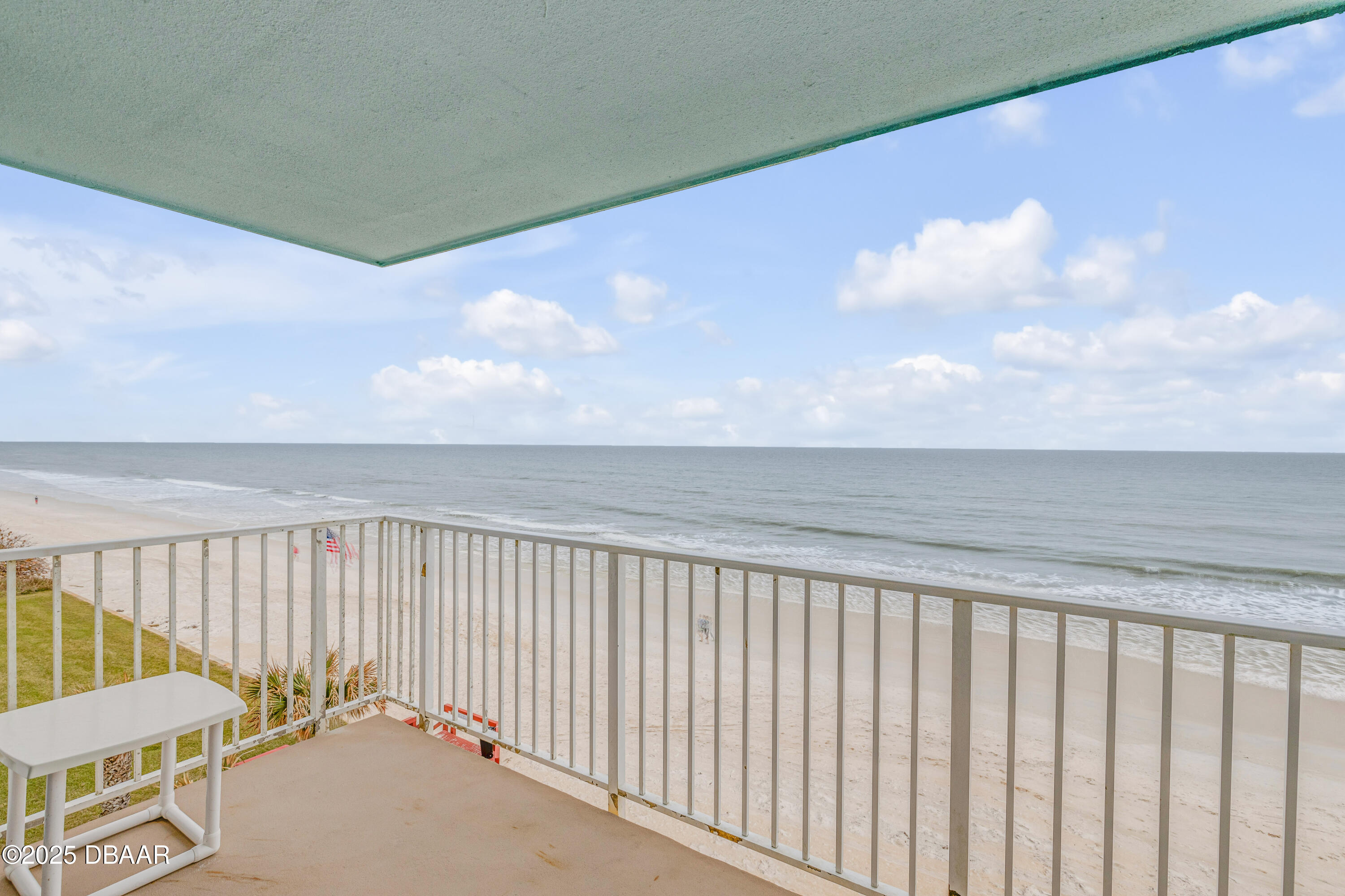 5203 S Atlantic Avenue 412B — photo