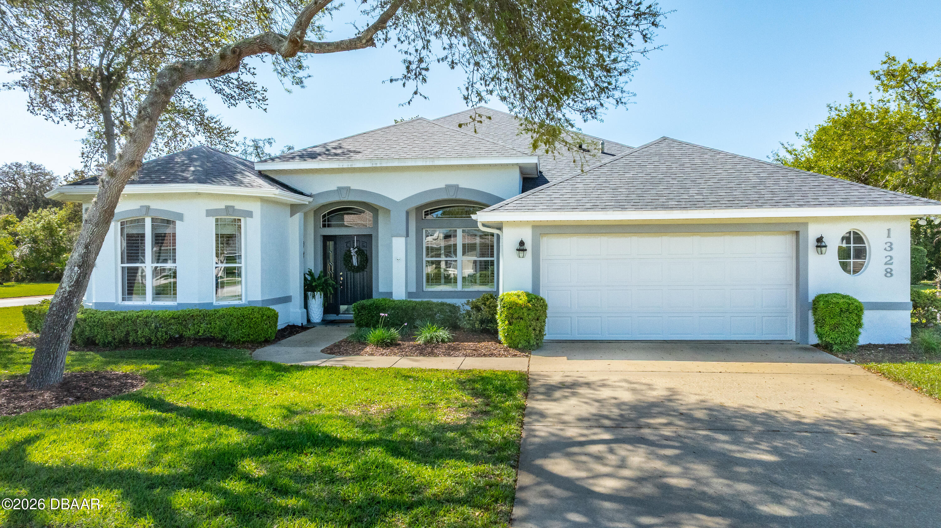 1328 Antrim Circle — photo