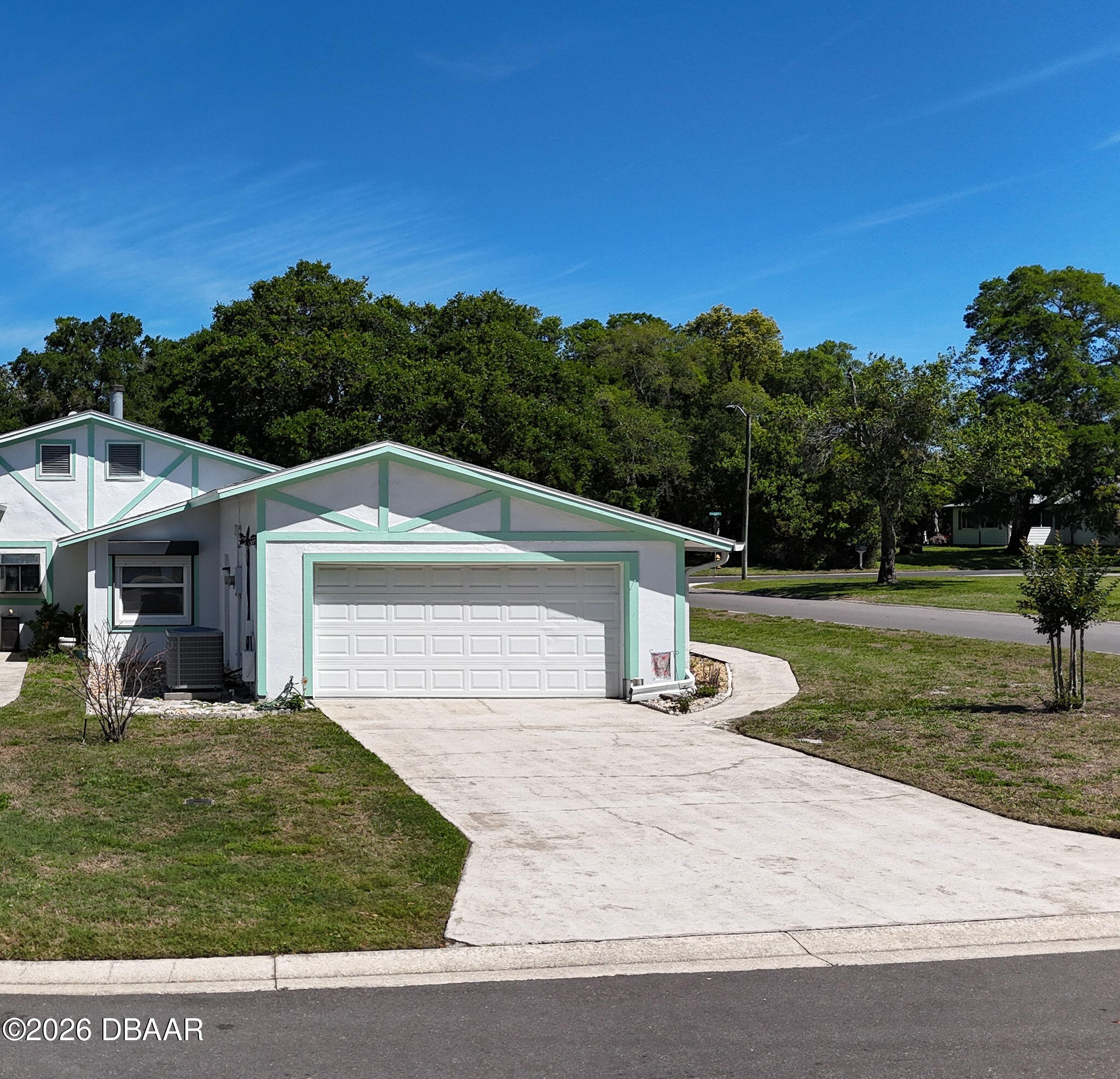 1 Alicen Court — photo