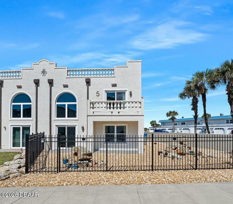 5 Sunny Beach Drive — photo
