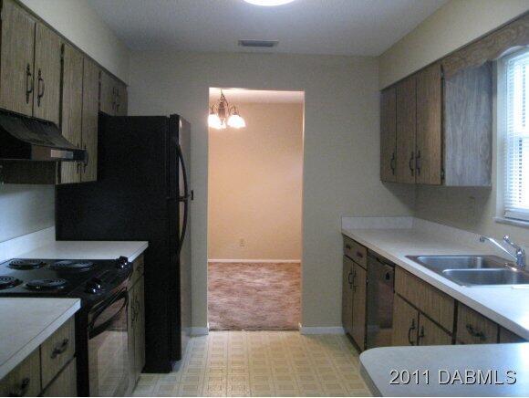 67 Brookwood Drive, Ormond Beach, FL 32174 — photo 2