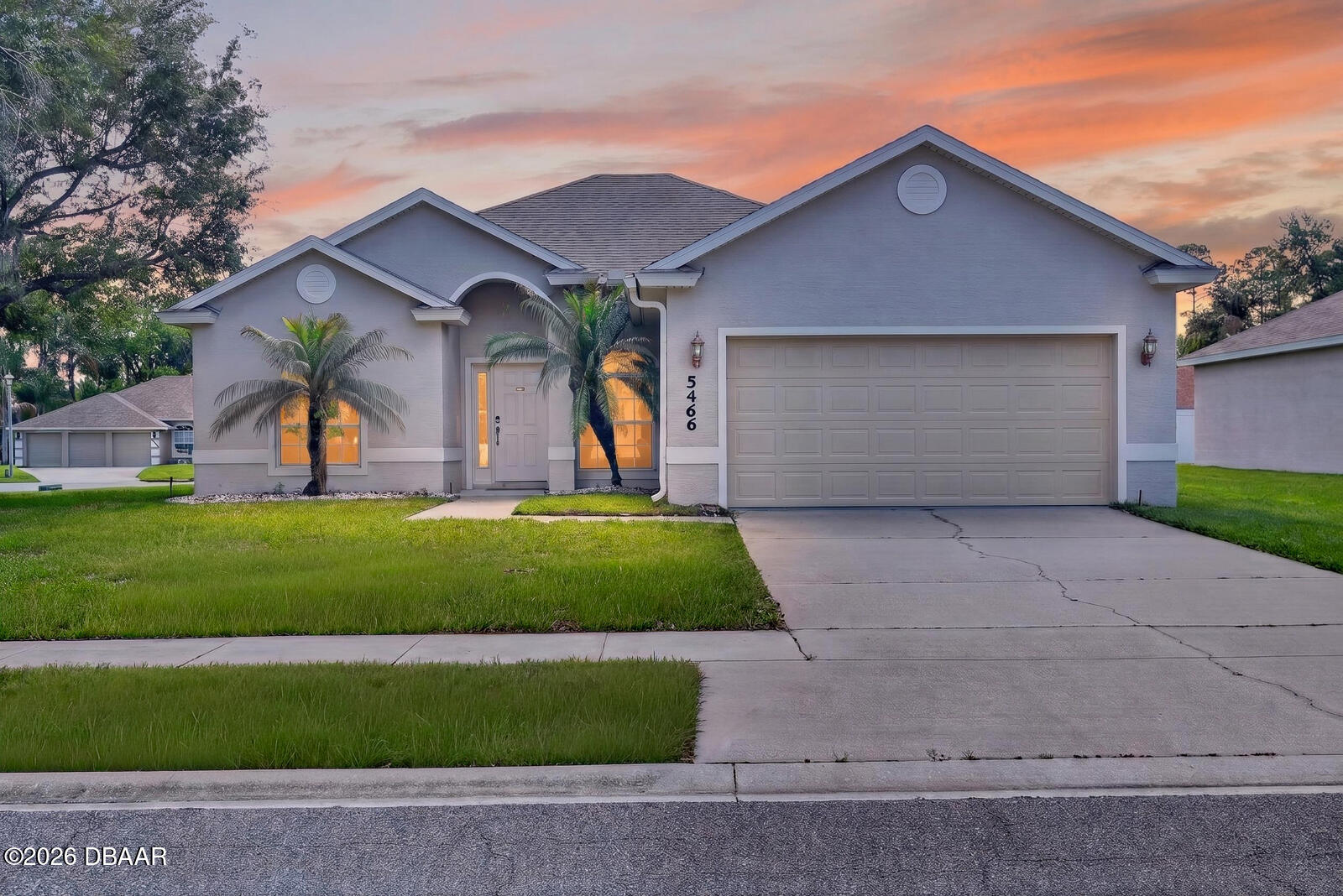 5466 Ward Lake Drive — photo