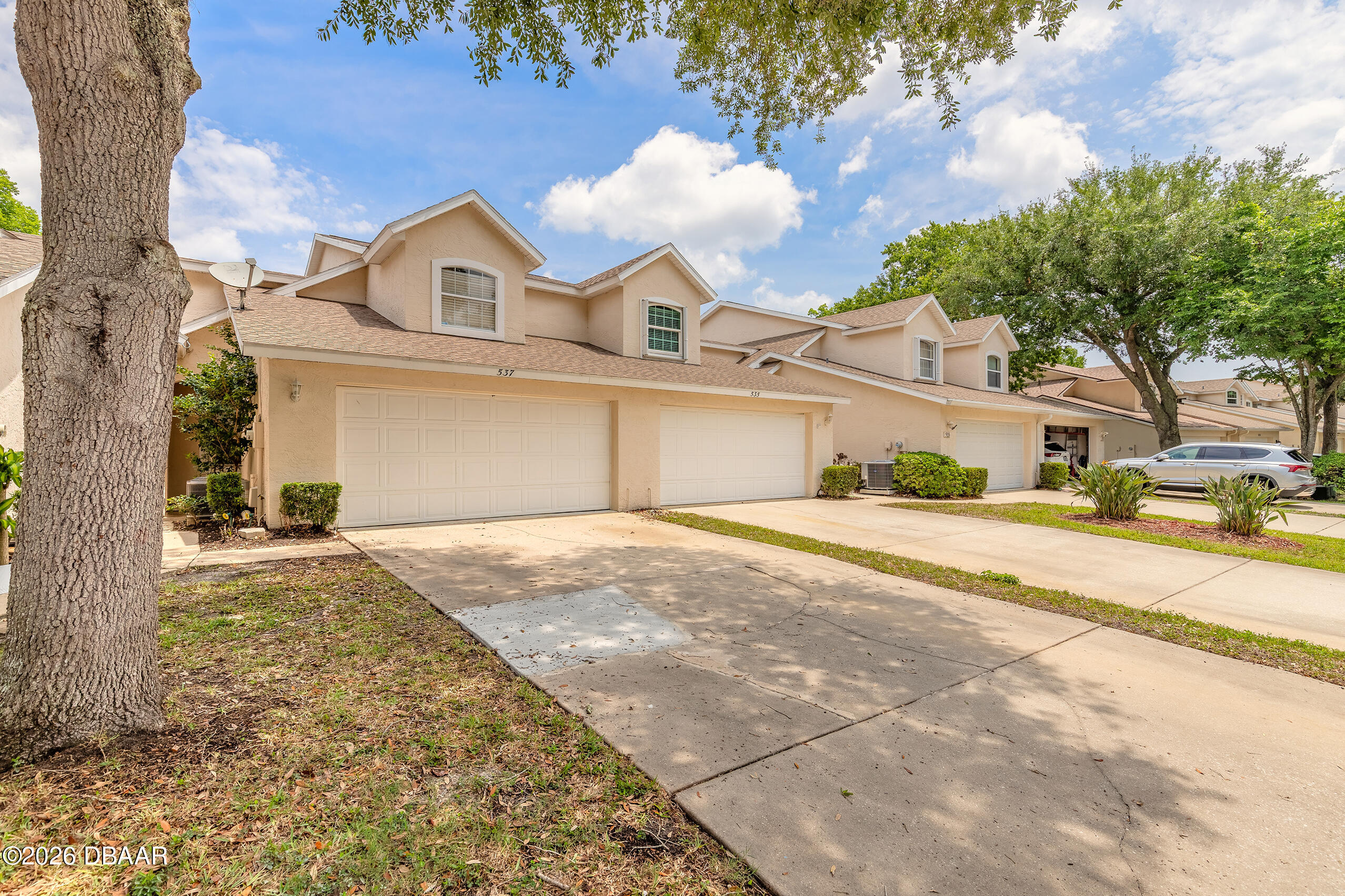 537 Lake Bridge Drive — photo
