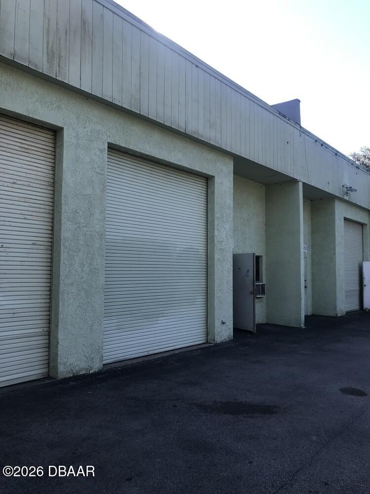 831 Railroad Street 6 — photo