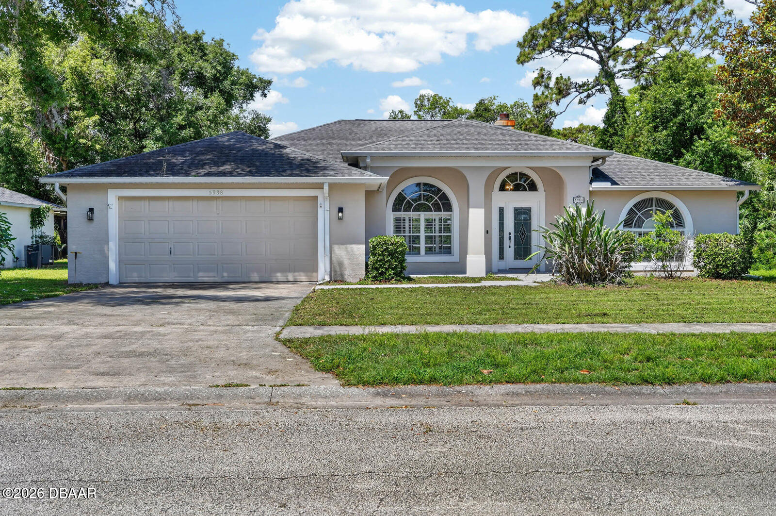 5988 Shady Creek Lane — photo
