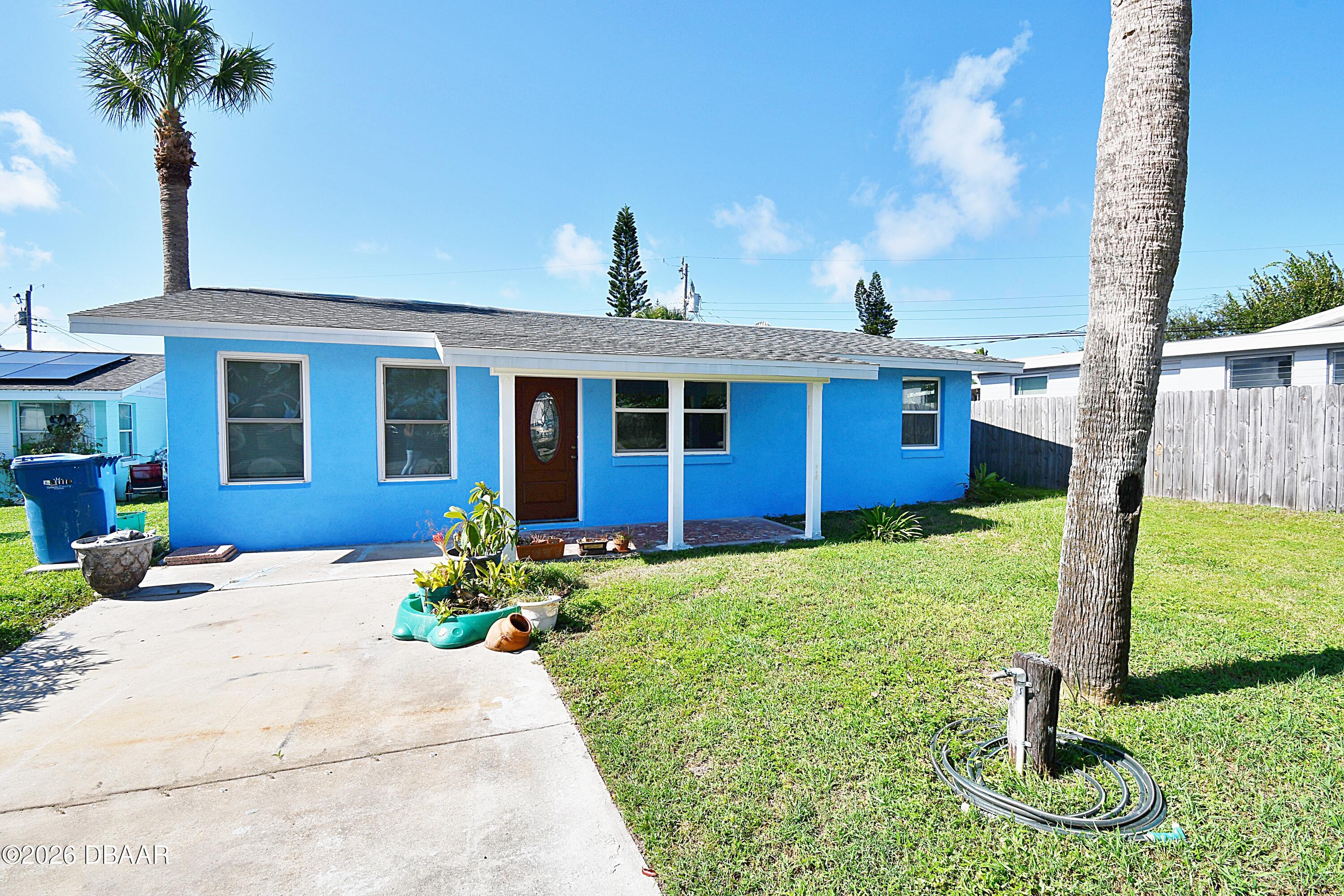 59 Hibiscus Drive — photo