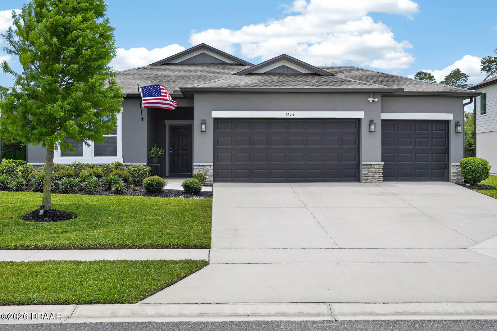 1615 Meadowlark Drive — photo