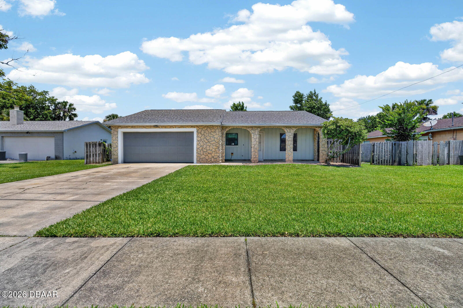 7 Lakeview Circle, Ormond Beach, FL 32174 — photo 2