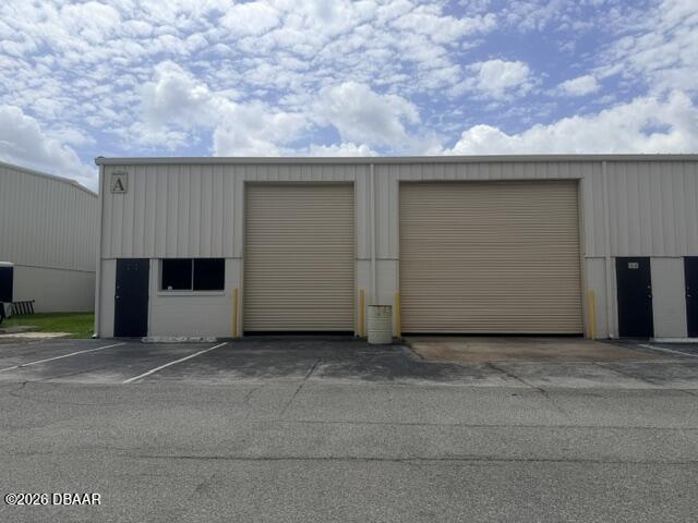 1725 S Nova Road a 4,5 — photo
