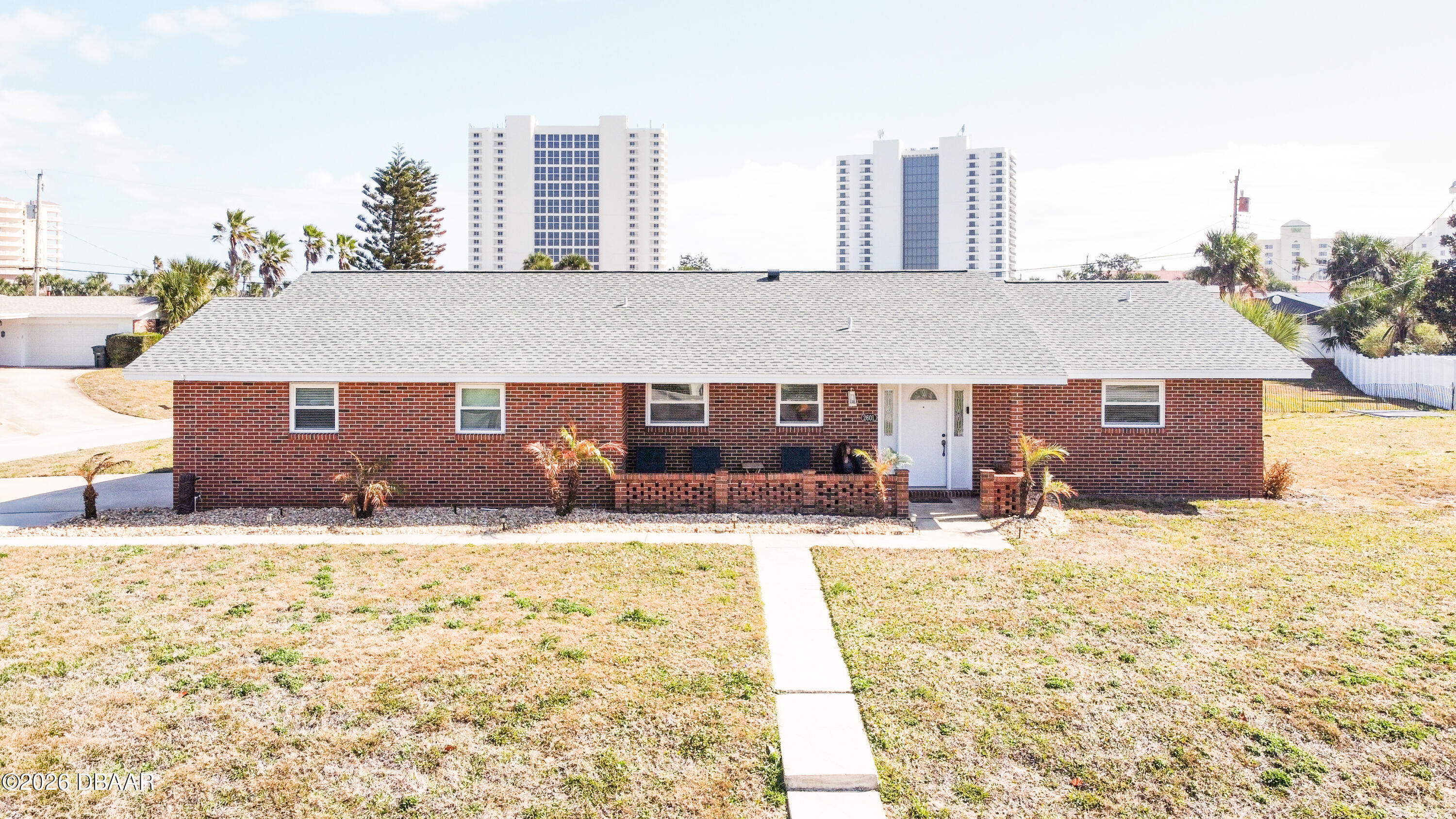 2601 S Peninsula Drive — photo