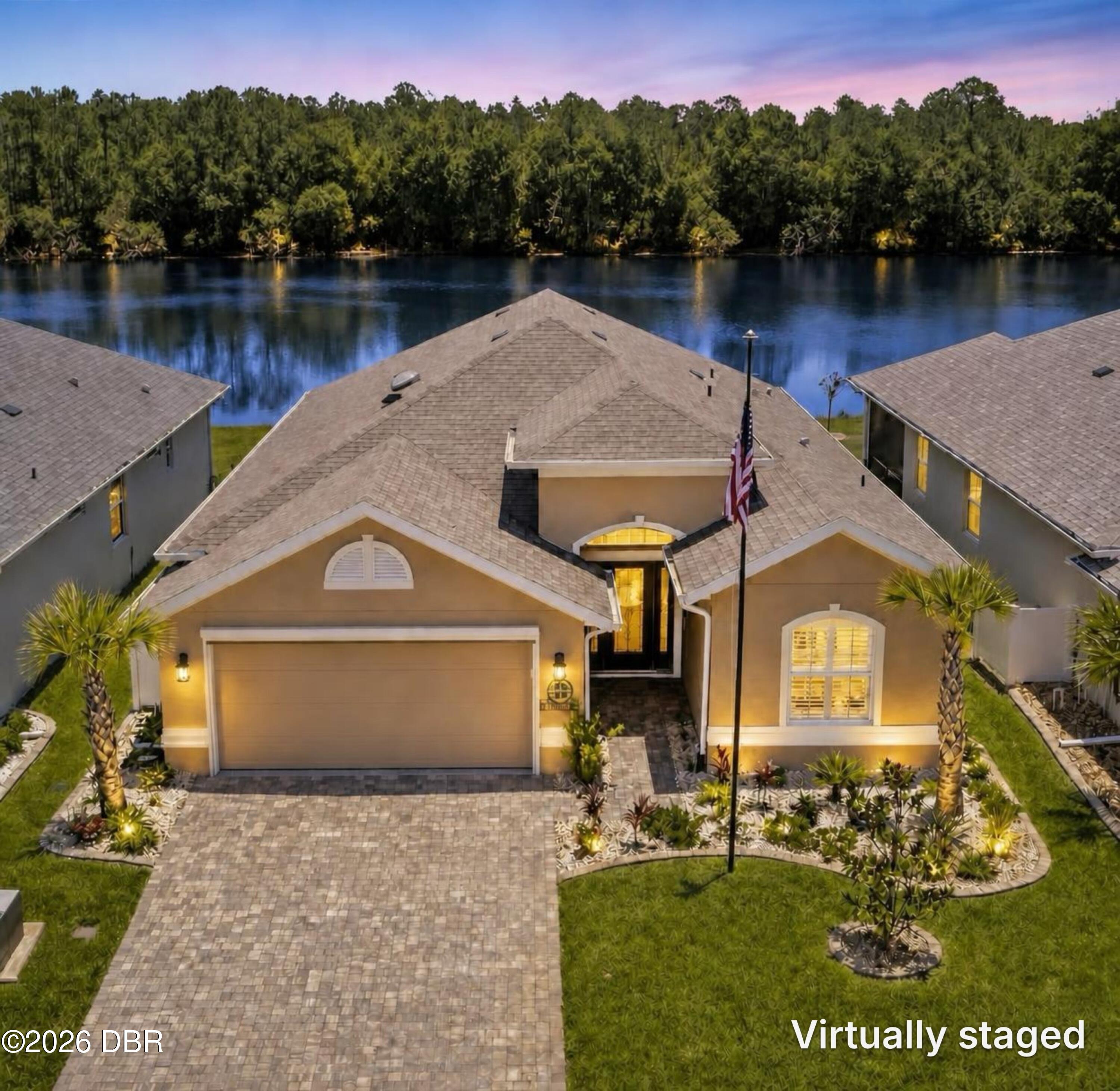 37 Lagoon Way — photo