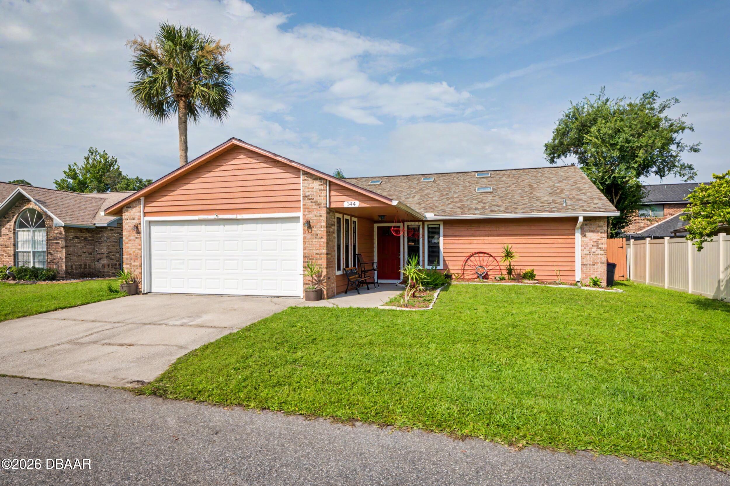 144 Herring Gull Court — photo