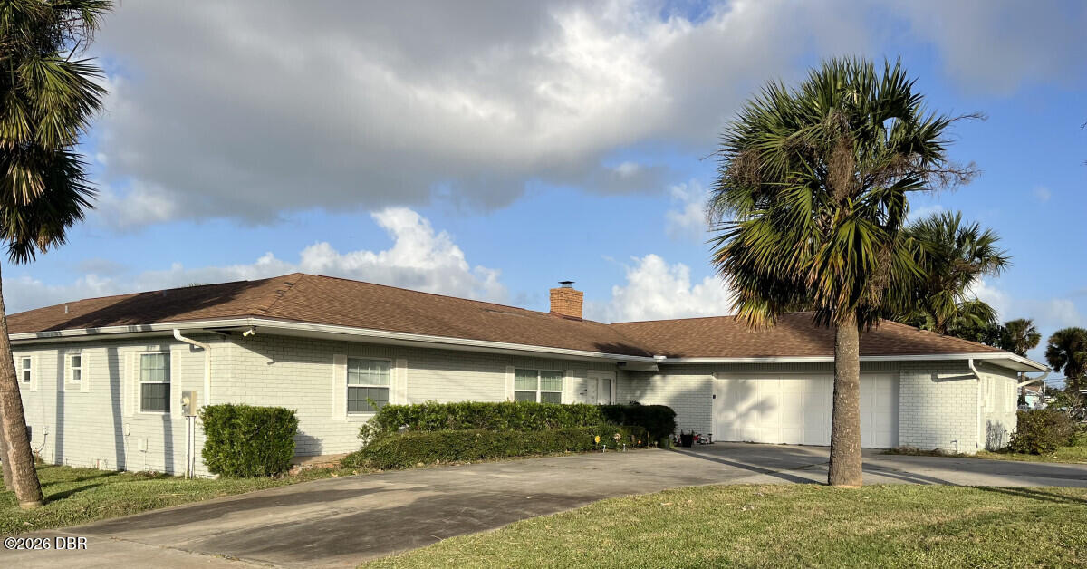 3216 S Peninsula Drive — photo