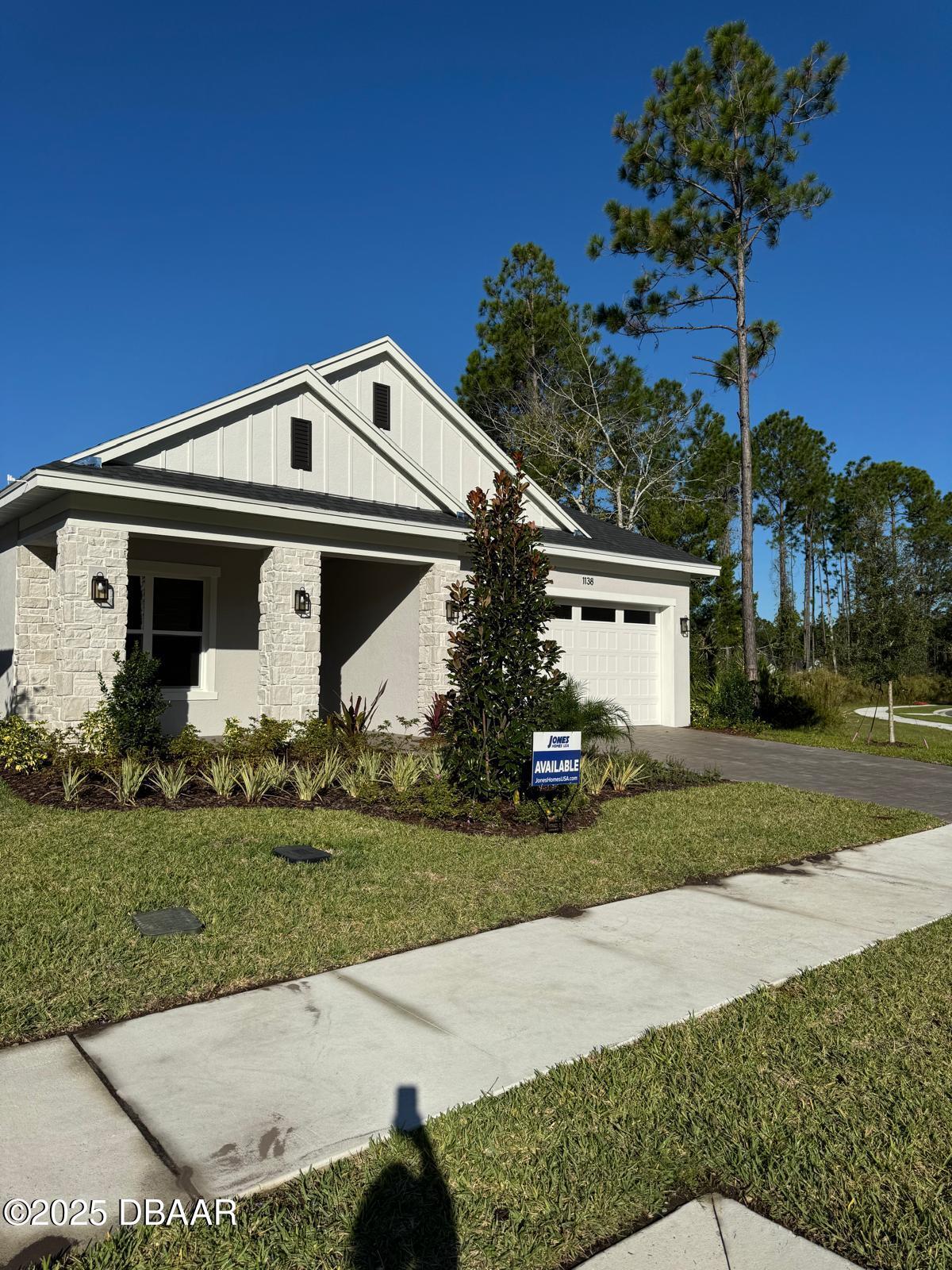 1138 Cliffhaven Court — photo