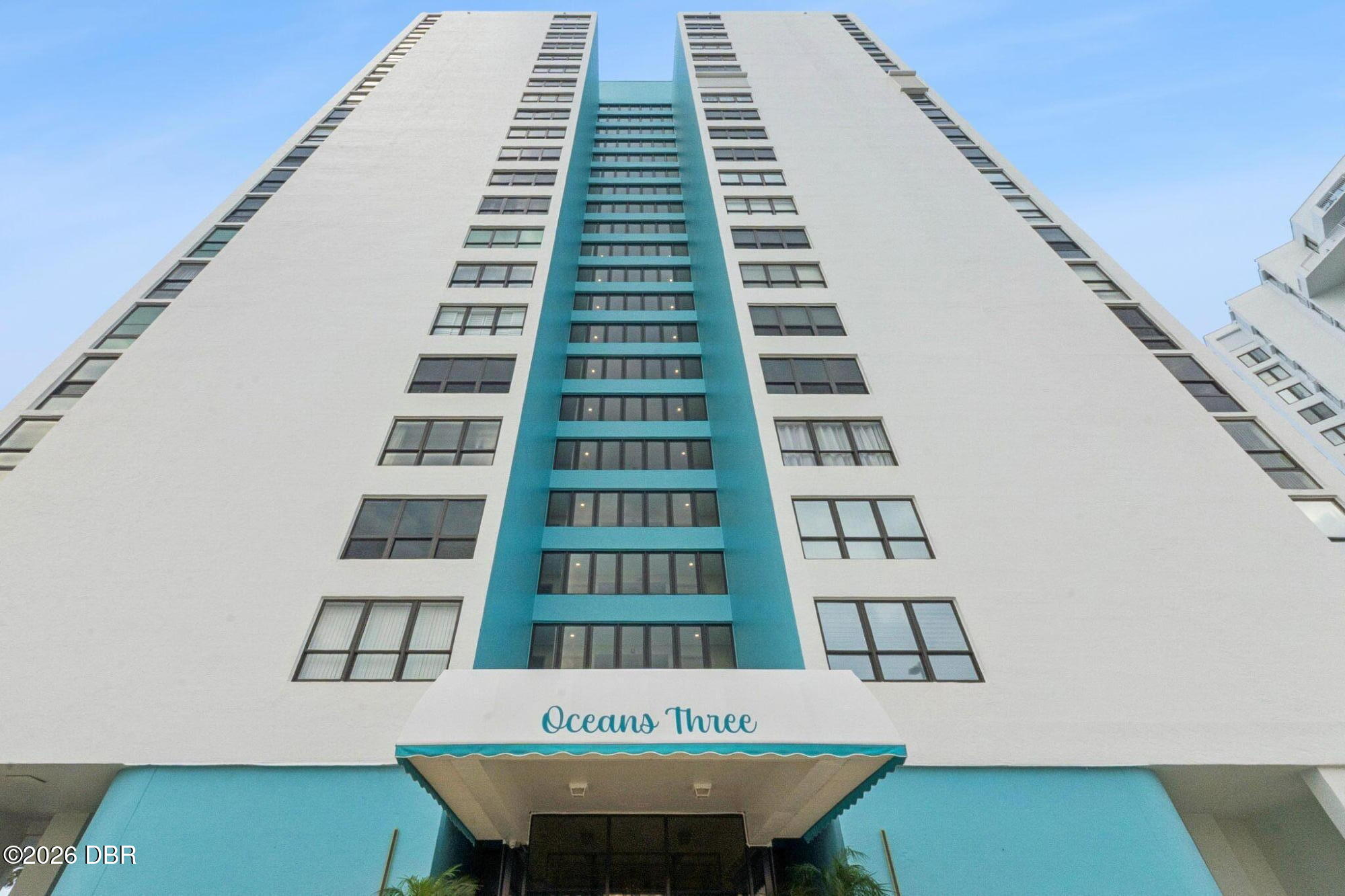 3043 S Atlantic Avenue 1604 — photo
