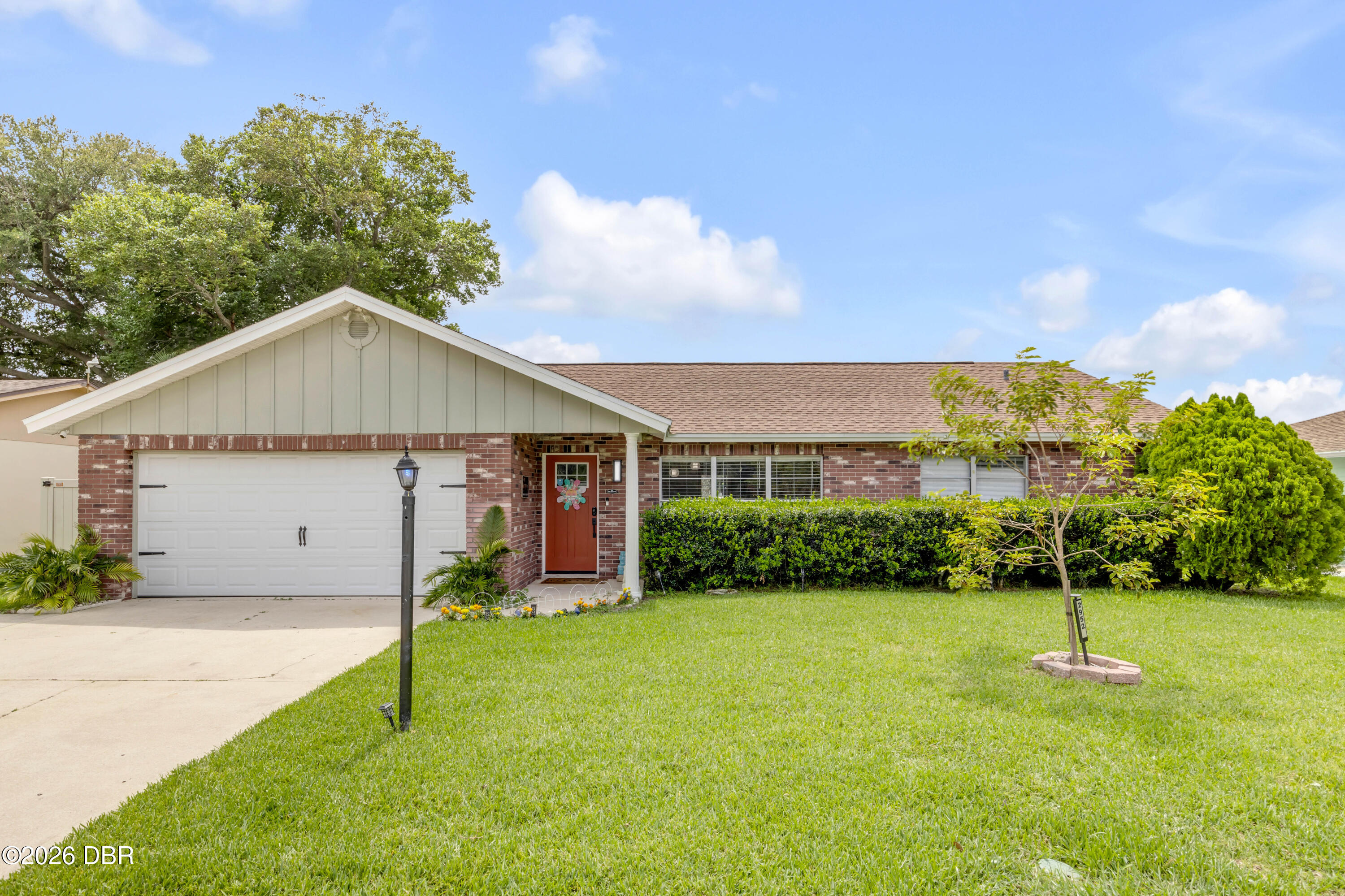 2952 Carriage Drive — photo