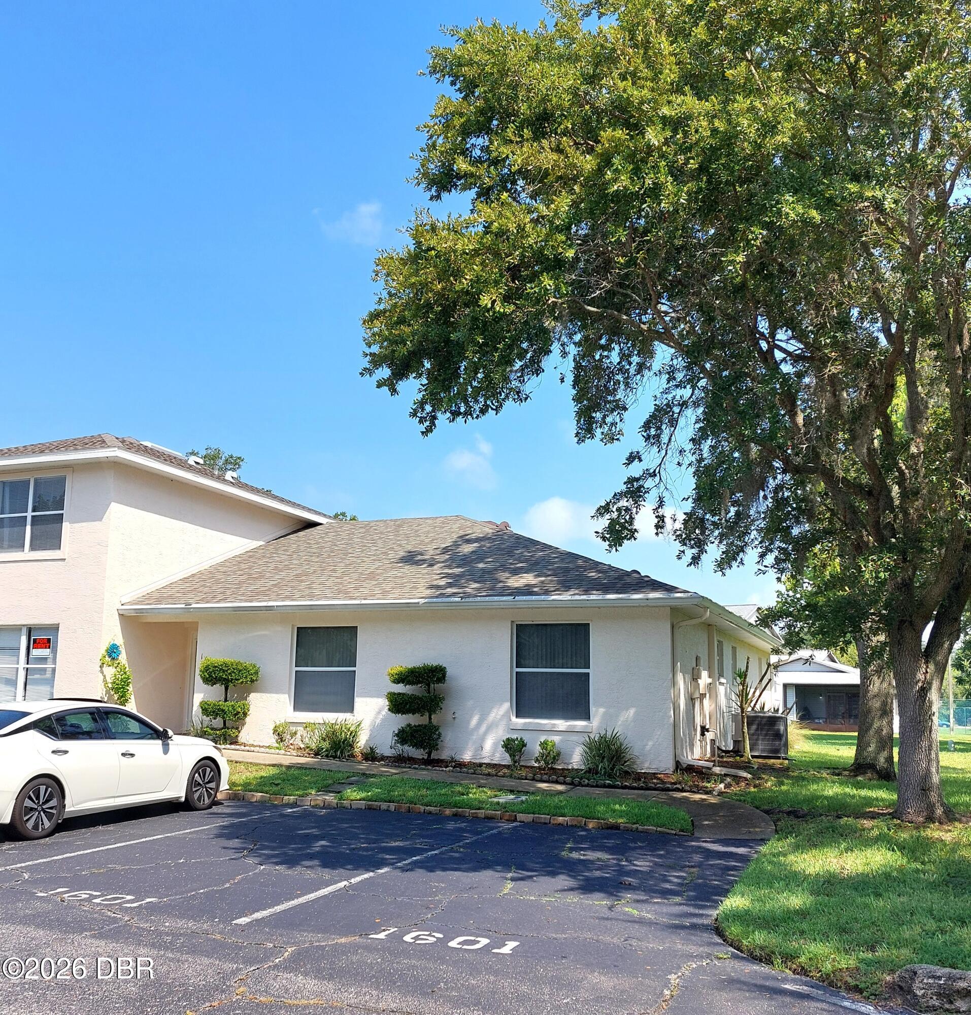 1601 Deer Springs Road — photo