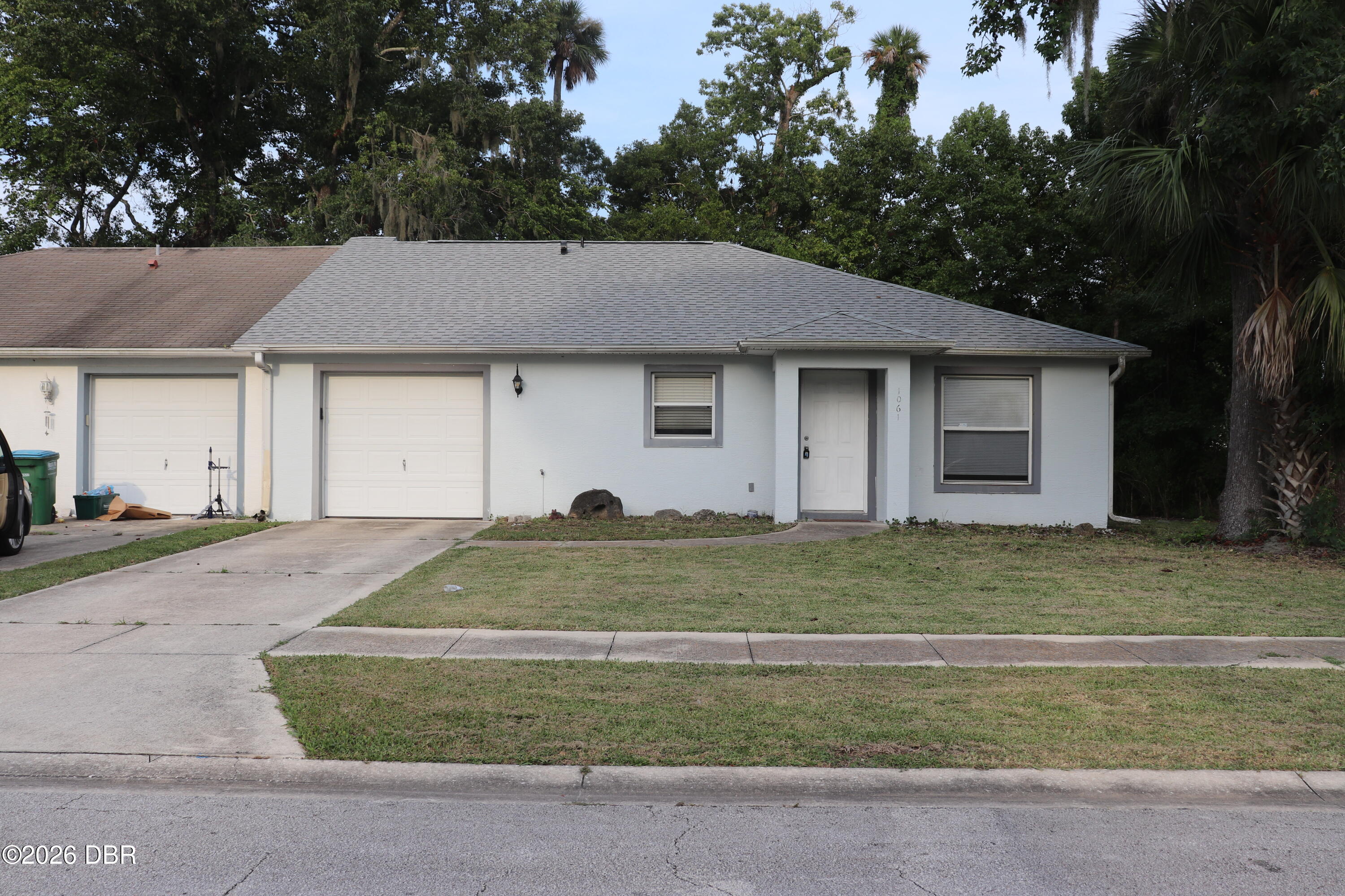 1061 Oak Forest Circle — photo