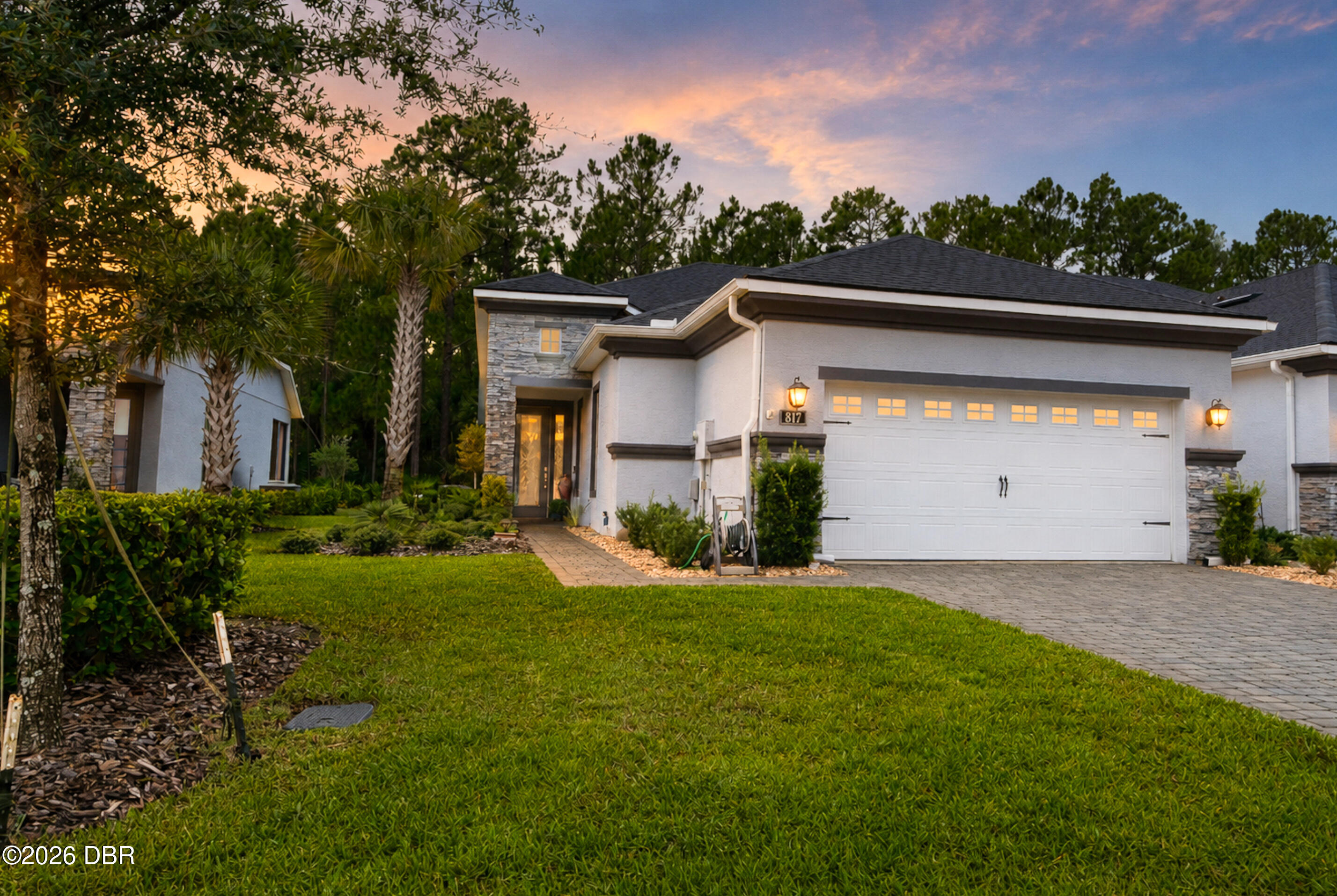 817 Pinewood Drive — photo