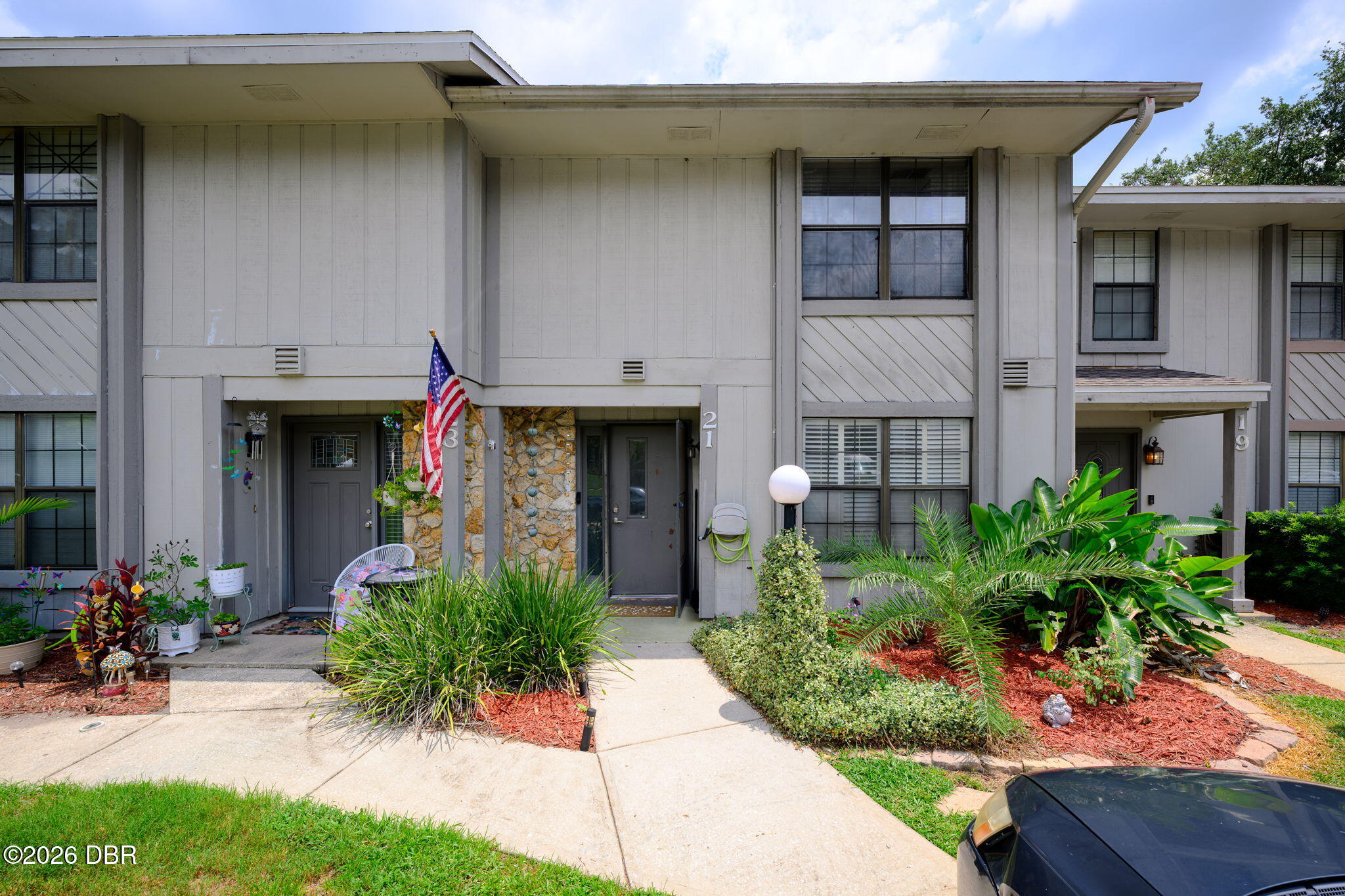 21 Oakwood Park — photo
